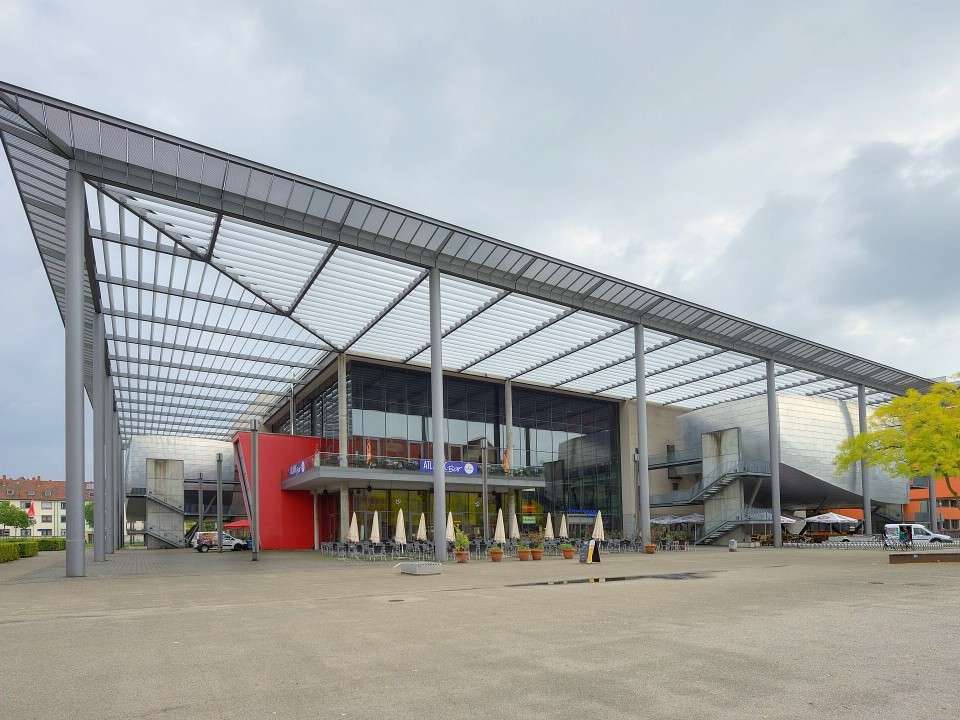 ausgefallene Veranstaltungsorte für Firmenevent in Karlsruhe- red carpet event