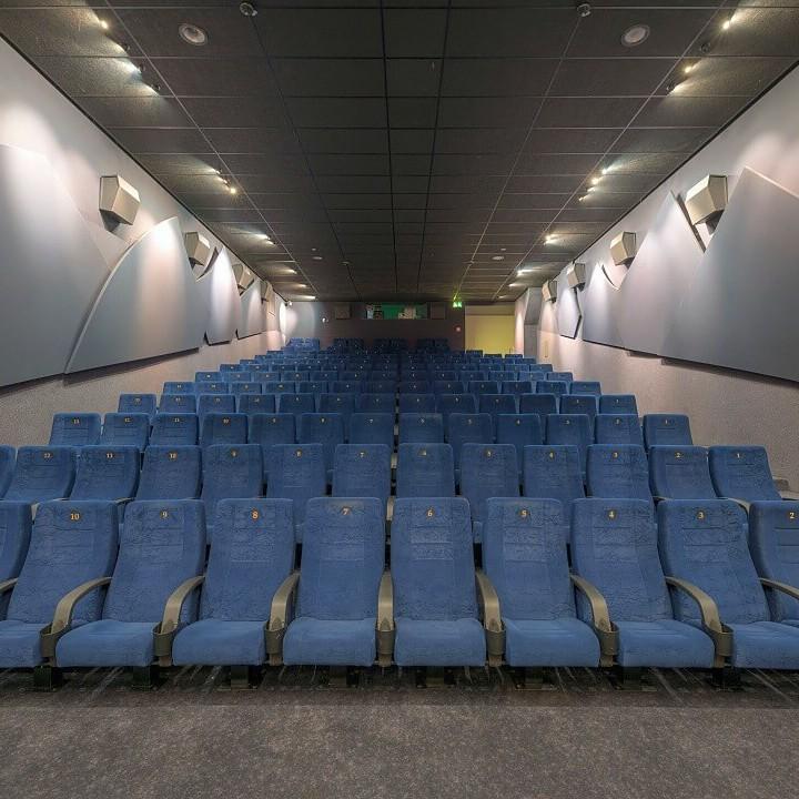 corporate event planen im kino luebeck- red carpet event
