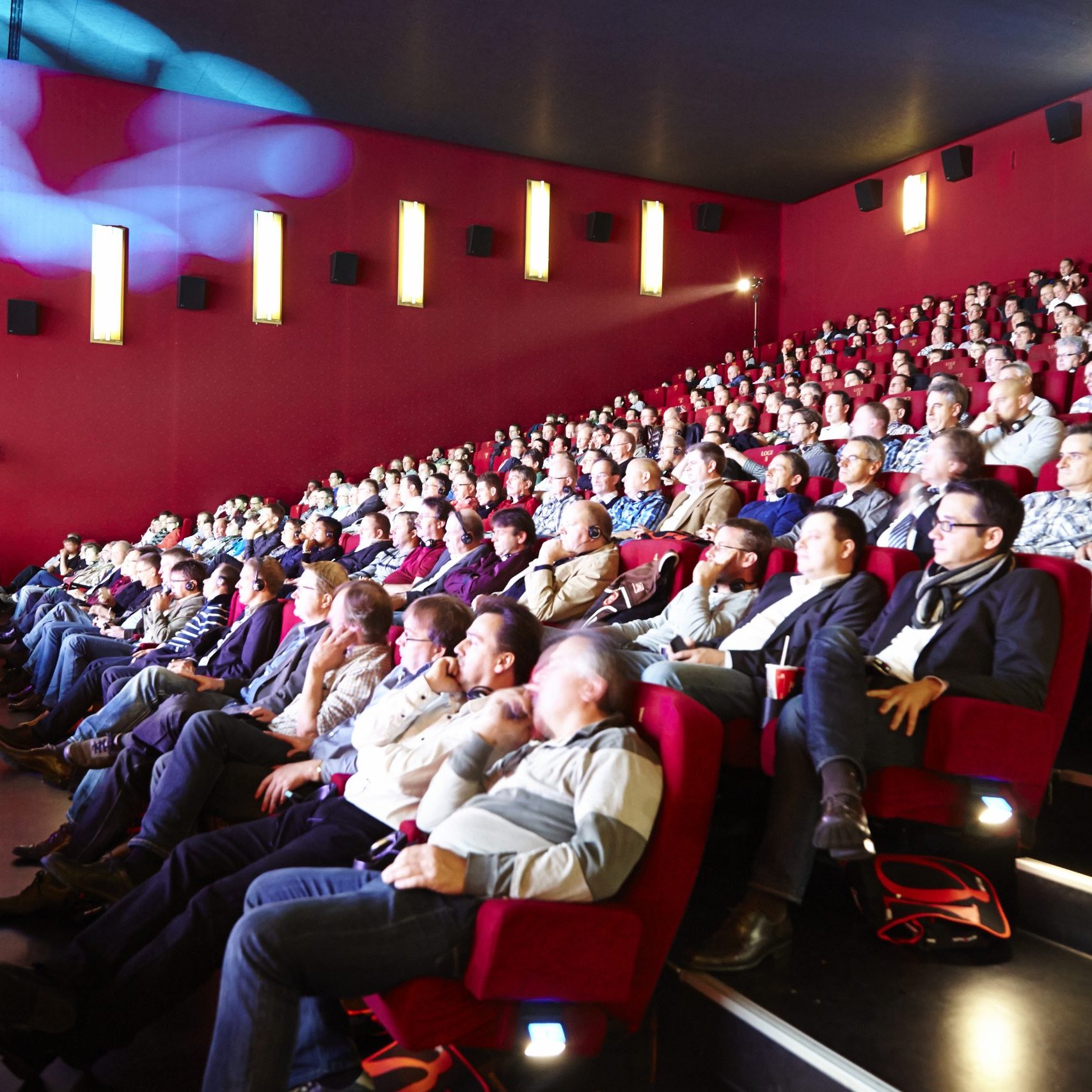 Personalversammlung im Kino agentur- red carpet event