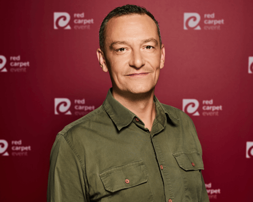 ilija kutriff red carpet evrnt